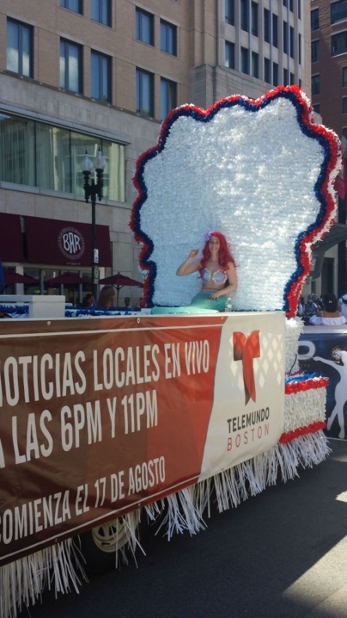 Green Sequin Tail (August 02, 2015) Puerto Rican Day Parade
